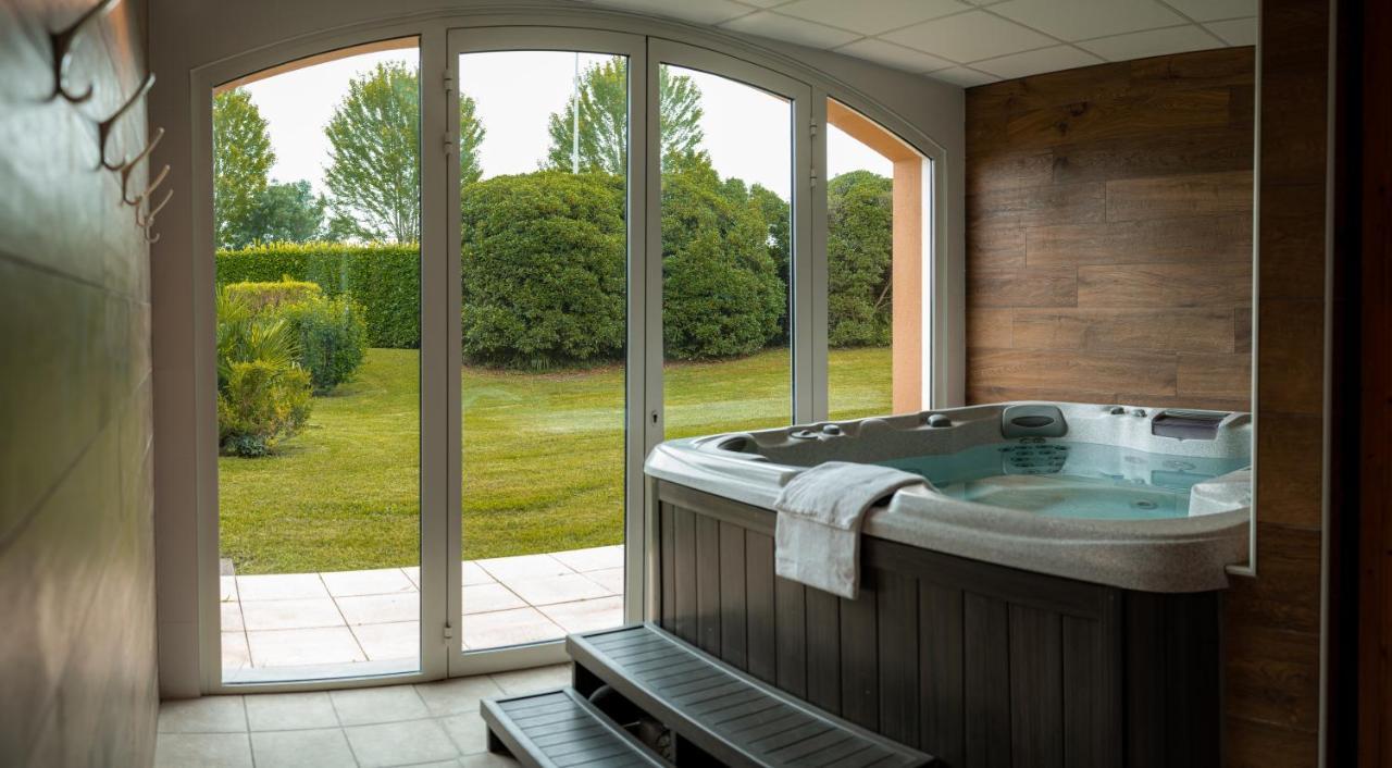 Alysson Hotel Oloron-Sainte-Marie Exteriör bild