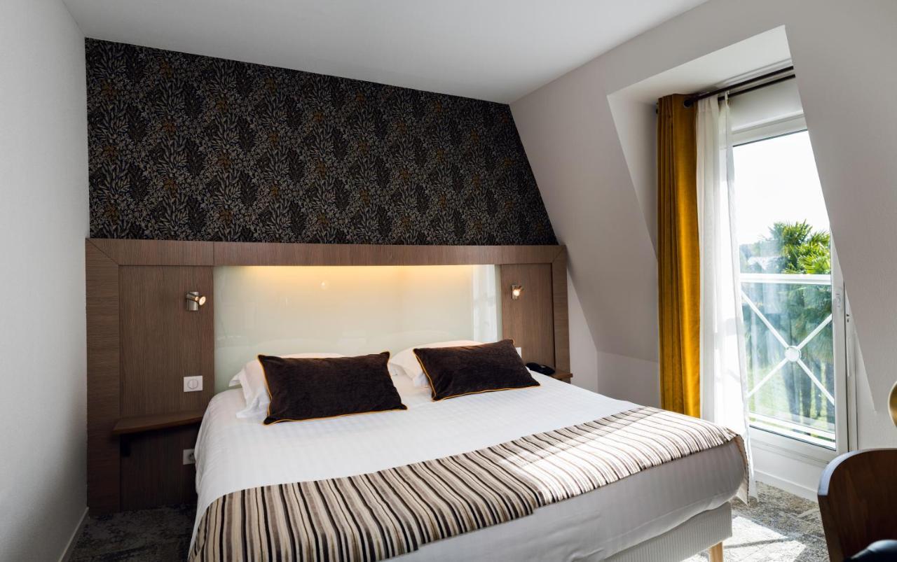 Alysson Hotel Oloron-Sainte-Marie Exteriör bild