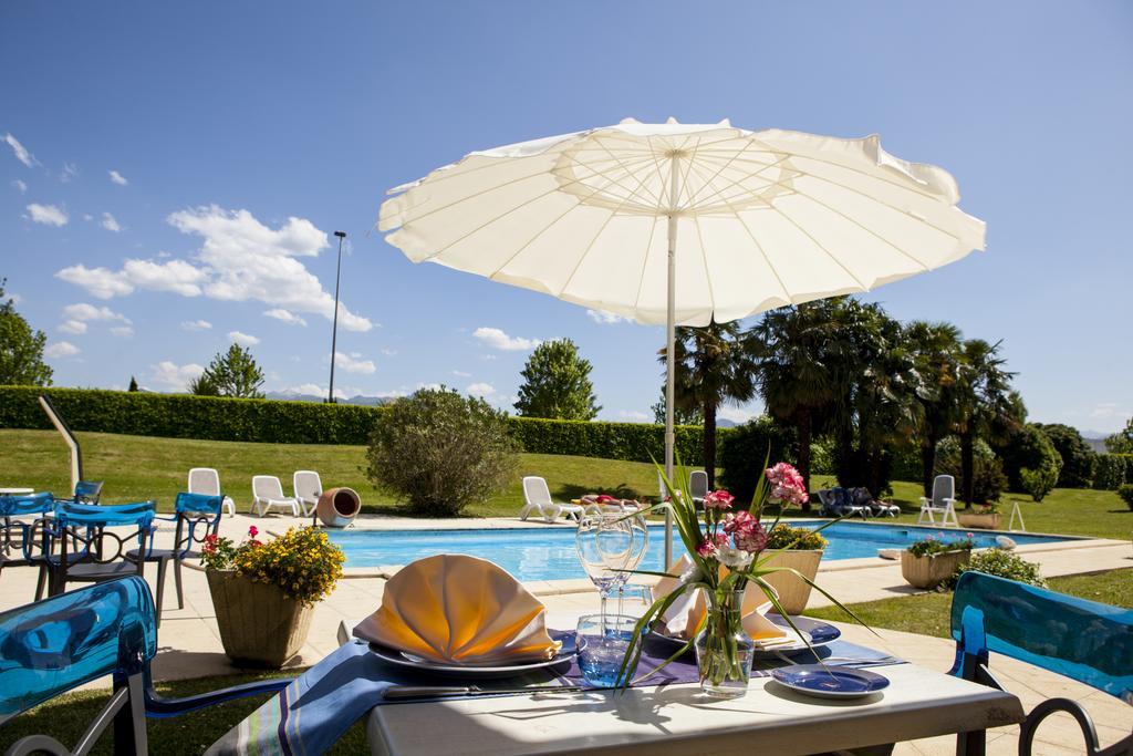 Alysson Hotel Oloron-Sainte-Marie Exteriör bild